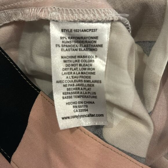 EUC Corey Lynn Calter Abstract Wide Leg Pants in Assorted Combo Print - Picture 11 of 15